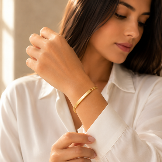 Mujer | Esclava Tejido Figaro 3:1 Lisa 4 mm, Pulsera Para Dama De Chapa de Oro 18k Premium, Con Grabado, DUO DELUXE JOYAS
