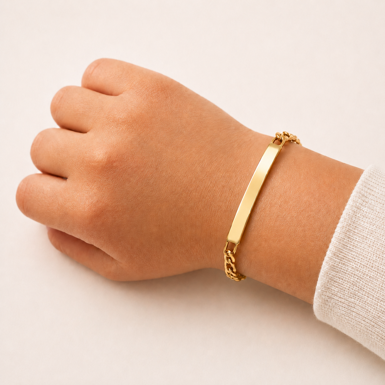 Niño | Pulsera Esclava Tejido Figaro 3:1 Lisa 4 mm, Para Niño, De Plata Autentica Ley .925 Con Baño De Oro Italiano 24k, Con Grabado, DUO DELUXE JOYAS